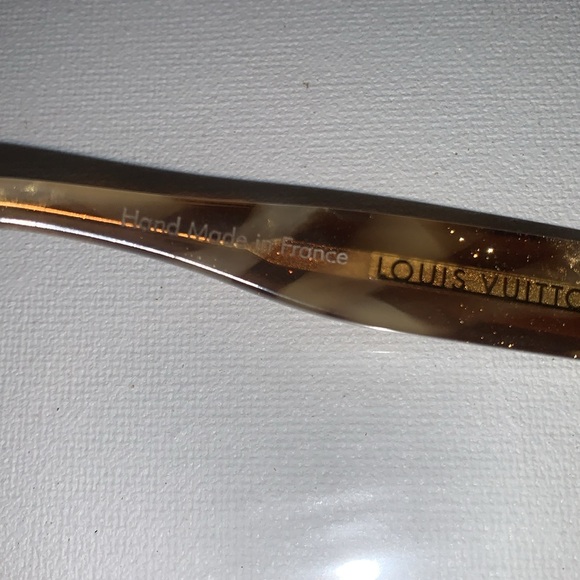 Louis Vuitton sunglasses - Picture 5 of 11